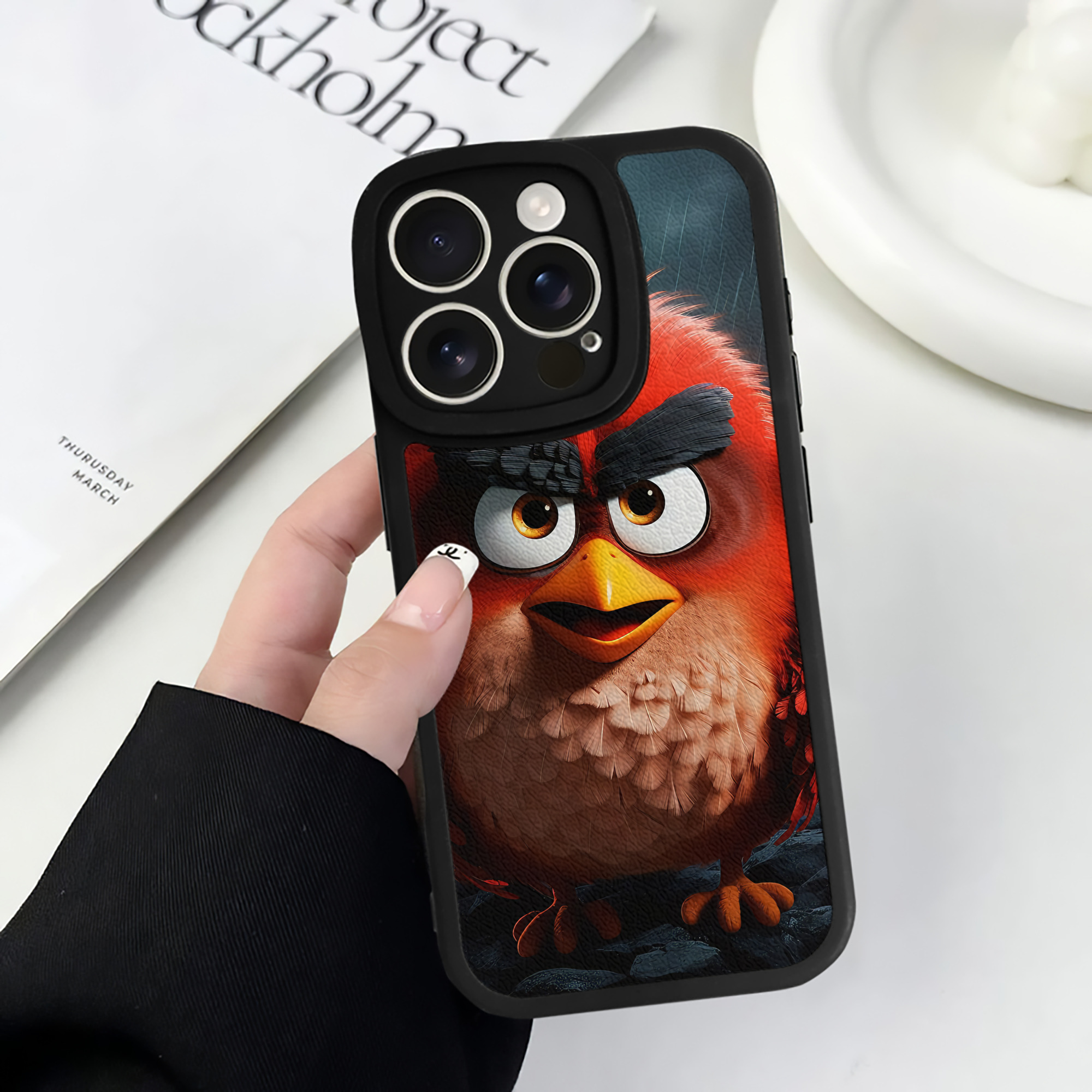 （画像用） Angry Birds アングリーバード 【iPhone 16シリーズ対応】シリコンスマホケース（レザー調） 材質：シリコン